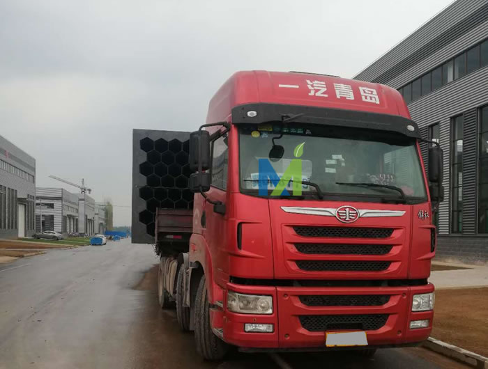 �����៟���늳��m���(y��ng)�Oϵ�y(t��ng)�l(f��)؛