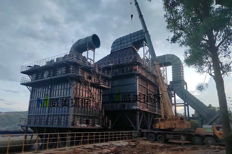 三臺磷化工濕電除塵器并駕齊驅(qū) 很壯觀