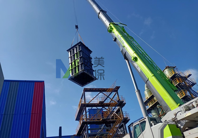 ���ԬF(xi��n)��(ch��ng)��������β�������늳��m�����b�D