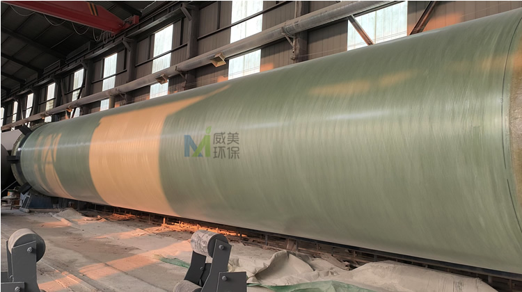 山東客戶玻璃鋼煙囪發(fā)貨安裝